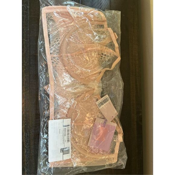 Savage X Fenty HYPER REAL LACE AND VINYL BUSTIER 2X pink light pink - Picture 6 of 9